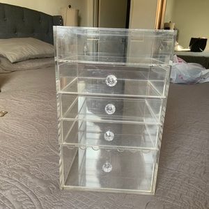 5 acrylic makeup organizer